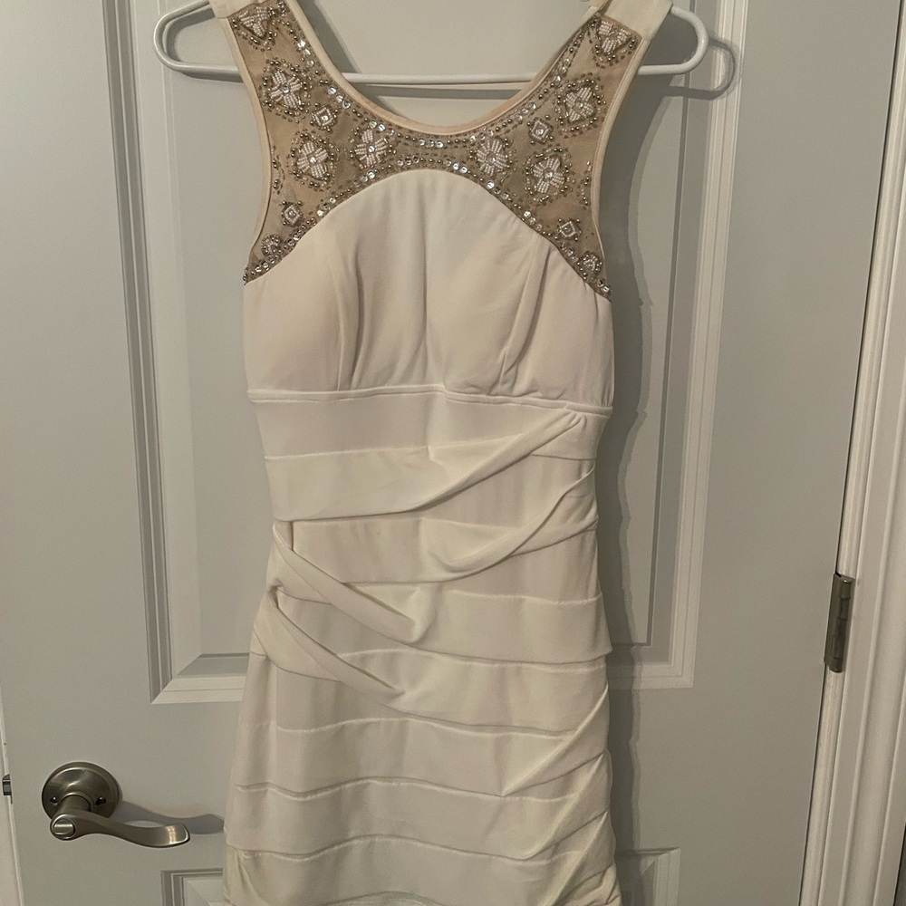 Rhinestone appliqué white dress size S